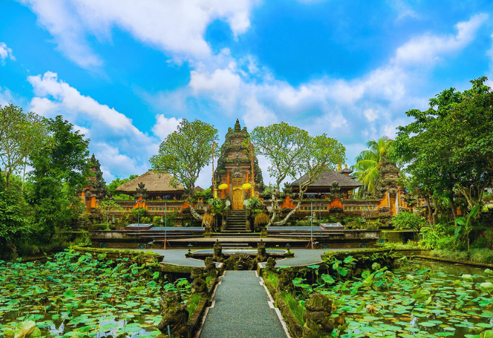 Ubud, Bali , travelercounty